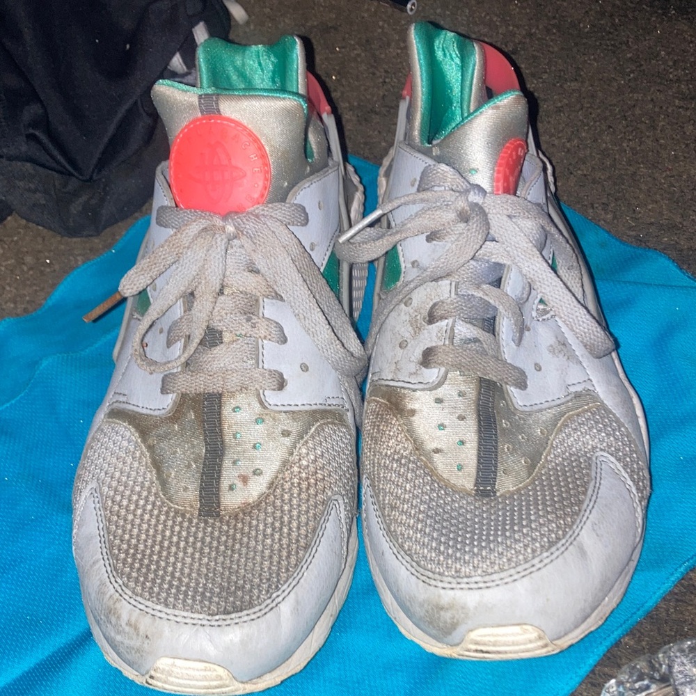 Nike Sneakers - White, Green, Red, Silver